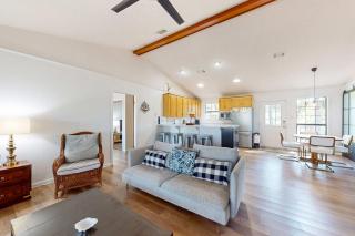 Coronado Cove Cottage - 6