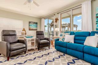 Ground-floor condo with beachfront access pool patio & 2 full kitchens - 9