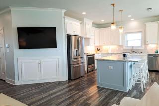 Waterfront home with kayaks private grill and boat dock - 6