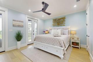Waterview duplex with gas grill internet and bunkrooms - 2