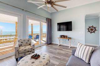 Amazing Gulf-front home on the beach with grill & washer dryer - dog-friendly - 9