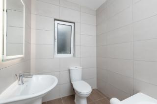 Bright 1Bed with Shared Heated Indoor Pool & Gym - 5