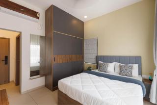 Maple Rosewood by RedOlive10min Blr Airport3bhk - 1