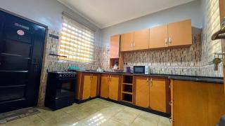 FranGee gold house with cool breeze & solar backup - 2