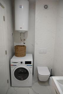 Apartment 84 - 3