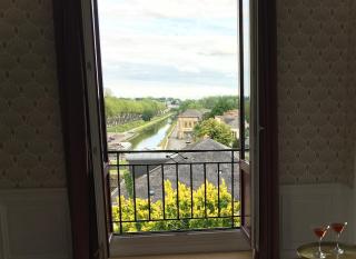 La Promenade - Appartement de charme avec vue sur le canal et ses écluses - Centre historique - 0