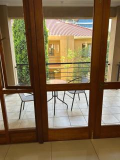 Sandton Central 2 bedroomed furnished apartment - 3