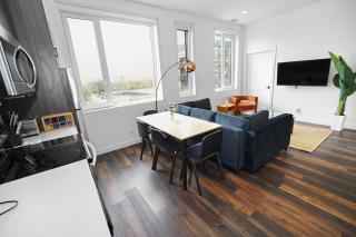 Chicago South Side 4BR 2BA Retreat Near McCormick - 3