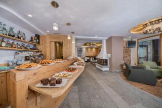 Hotel Chalet Dlaces - 1