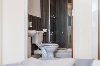 Stunning Duplex in Nottingham Centre - Sleeps 12 - 5