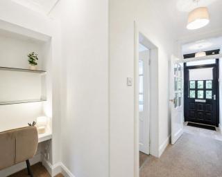 Coastal Nest - Cosy flat in Irvine town centre - 5 minute drive from beach - 3