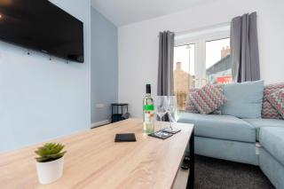 Durham 3BR House Ideal for Contractors - 3