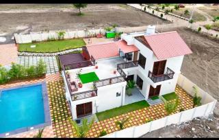 Luxurious 3BHK Villa at ChevellaBastepur - 4