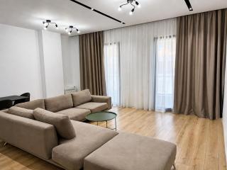 Spacious 2BR 2BA in Square 21 - 0