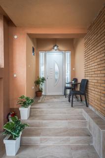 Home Apartment - 9