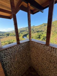 Hermosa cabina con vista al rio - 4