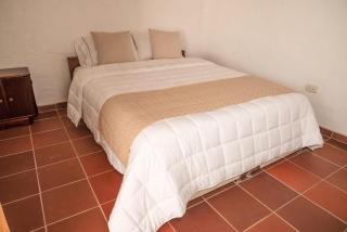 Casa Colonial con terraza para 6 personas, Cali - 6