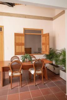 Casa Colonial con terraza para 6 personas, Cali - 4