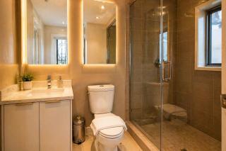 Modern Comfort Suite - 1