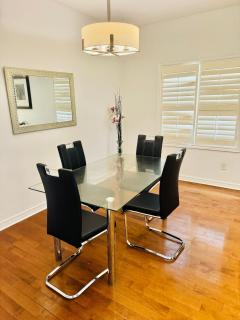 Luxury house 10 bdrms - near airport, sq 1, Private Backyard - 5