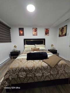 Beautiful Apartment with Board Games and massage Chair to Close to Downtown - 8
