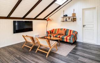 Beautiful Home In Oksbøl With Wifi - 8
