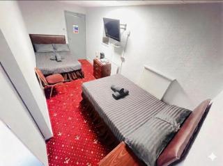 HOTEL BLUE OCEAN - Call For Cheap Prices - Check In Until 3AM - 3