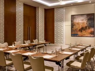 Grand Mercure Dubai City - 7