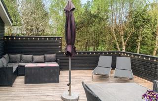 3 Bedroom Beautiful Home In Hals - 1