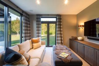 Speargrass Villa - Hot Tub - Swimming Pool - 7