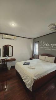 DaViKa Vientiane Hotel - 2