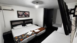 Hotel Praga Medellin - 3