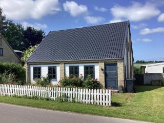 6 person holiday home in Horslunde - 0