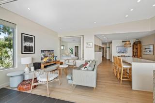 Waves 15 - Beachfront with Pool - 8