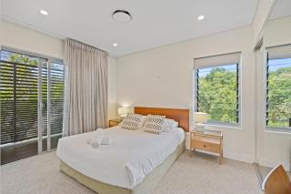 Waves 15 - Beachfront with Pool - 2