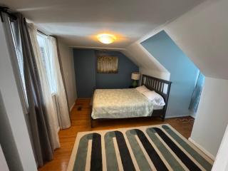 Bright&Spacious 2BR in Prime Center City Location - 4