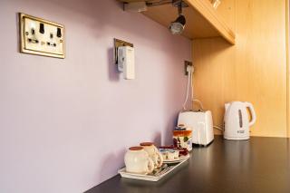 Private Room near Rock of Cashel and Workspace - 6