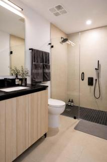 Brand New 1BR at District 225 King Bed Sofa Bed Sleeps 4 Prime Miami Living - 6