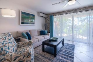 Maui Kamaole #J-110 Beach Themed, Full AC. Walk to beach everyday - 0