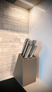 Serene Urban Oasis - RARE - BRAND NEW - Toronto Ravine Sky Lounge - 6