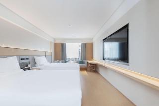 JI Hotel Wuhan Huanghelou Shouyi Road Metro Station - 4