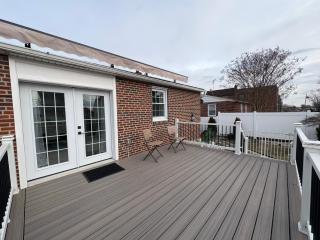 Family-friendly Home - 5