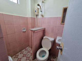 Palm Woods Pensionne Home - 2