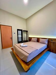 Lepen Home - 4