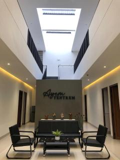 Guest House Ayem Tentrem - 4