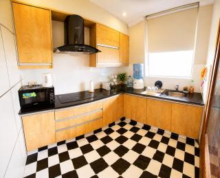 Executive Suite - 8