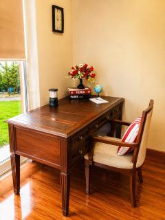 Executive Suite - 5