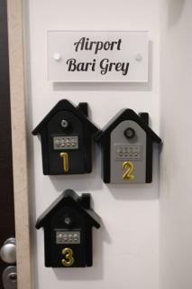 Airport bari grey - 6