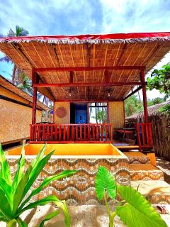 Beachfront Bungalows Bucana, El Nido - 4