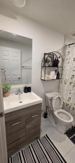 Amaville - Mordern Cozy 1BRM Suite in Chappelle - 2